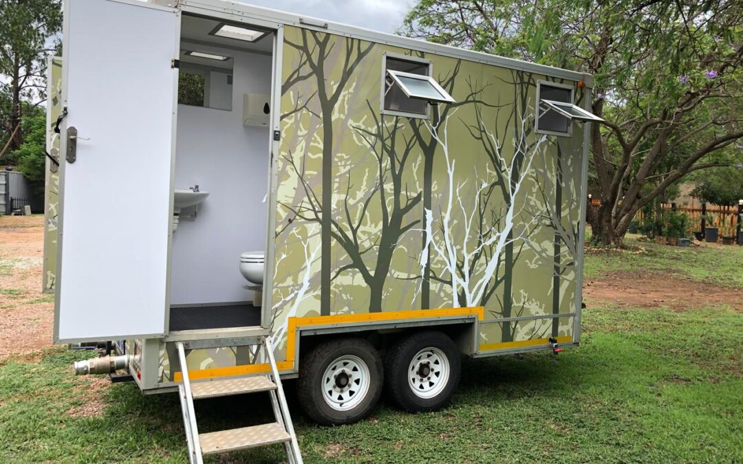 How Many Portable Toilets and Showers Do You Need for an Outdoor Event?